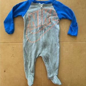 💙5/$25💙Nike Footie 3M